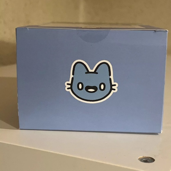 Cool Cats Blue & Chugs 6.5
Limited Edition Vinyl Figure NIB
Sealed - Picture 2 of 5